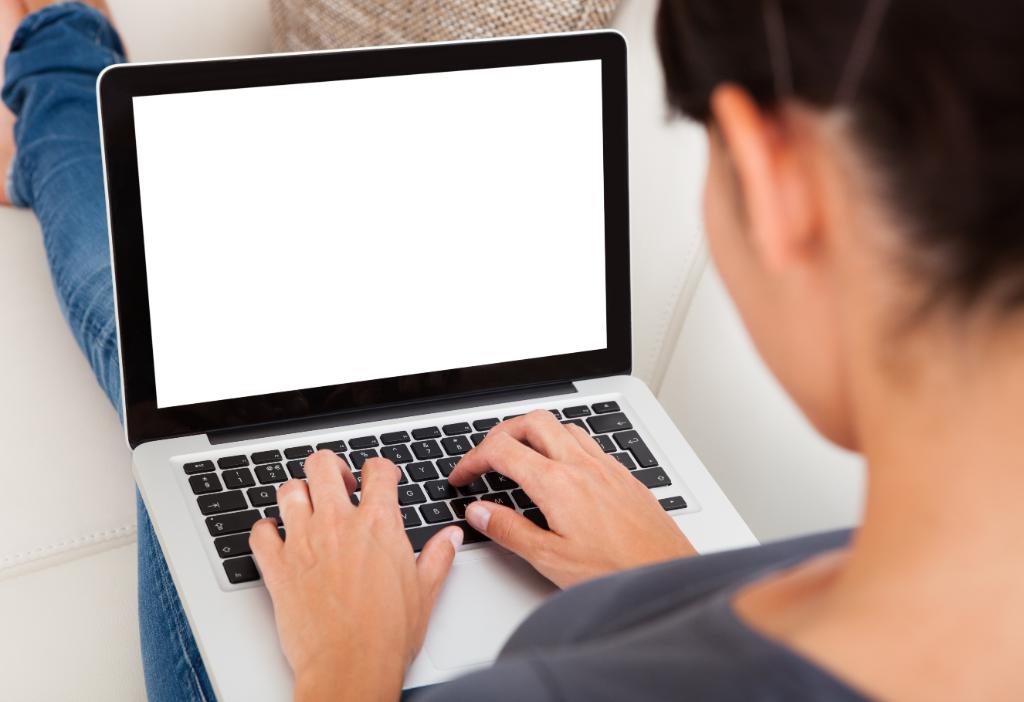 Tax season is here! Make sure you don't miss these top 5 home tax deductions. spr.ly/60148kD2I