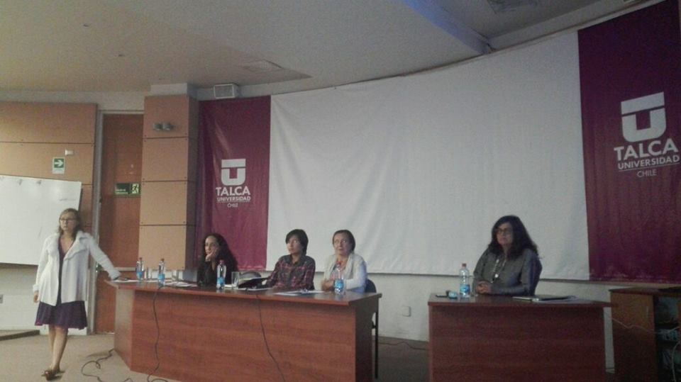MARegMaule's tweet photo. Ayer @Heyyou_ participó en coloquio feminista en @UTalca 
Desde todos los espacios, se construye :) https://t.co/4TzwSWsCuh