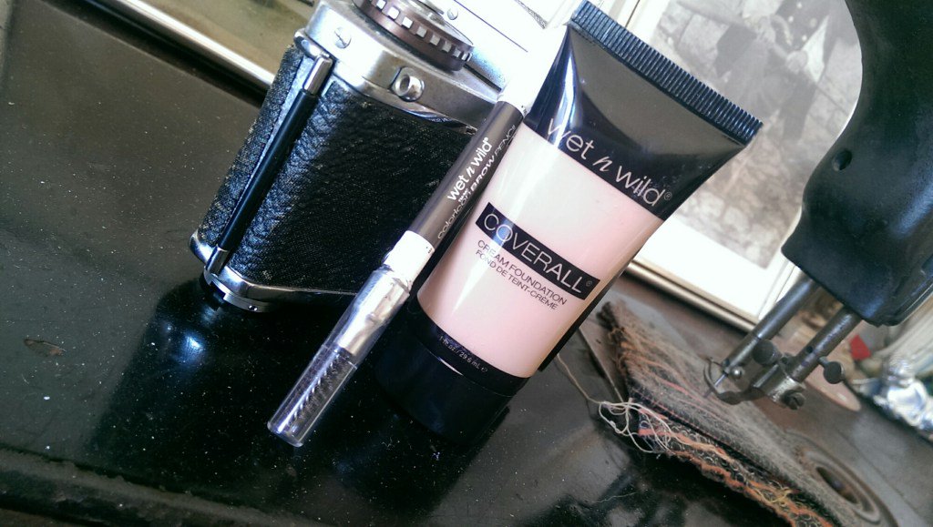 StartWithStyle's tweet photo. WET n WILD COVERALL CREAM FOUNDATION and WET n WILD COLORICON BROW PENCIL review https://t.co/DqPIe44XAi https://t.co/ccRD1pM80B