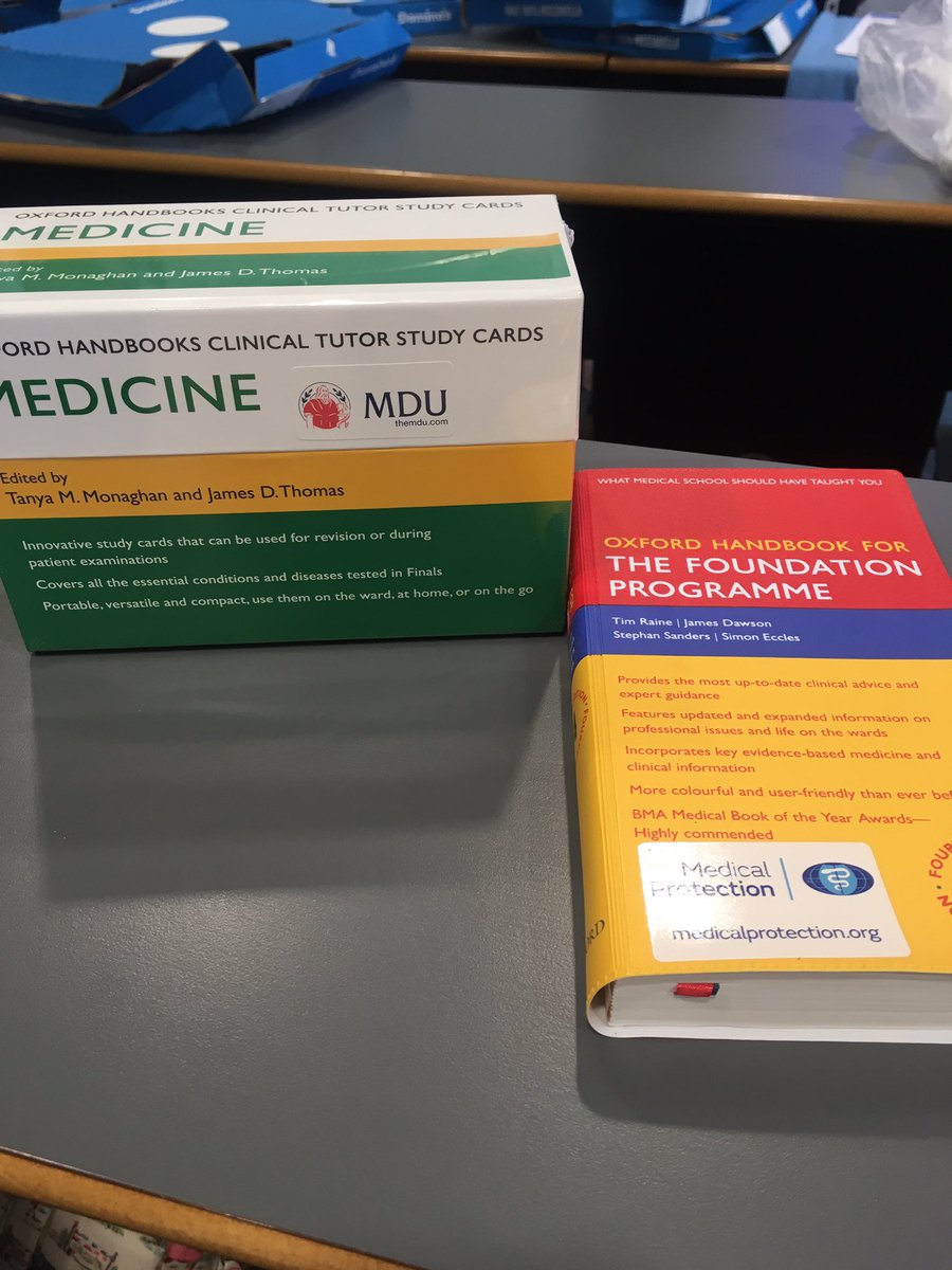 RachelLundrigan's tweet photo. Free pizza in lectures = happy medical students!! #medicaldefenceunion #medicalprotectionsociety @SwanseaMedicine https://t.co/qN1ReF3rmt