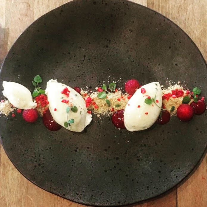 #ThursdayTreat Perhaps one of our new desserts? White chocolate mousse with tarragon and crumbled shortbread with raspberries...
