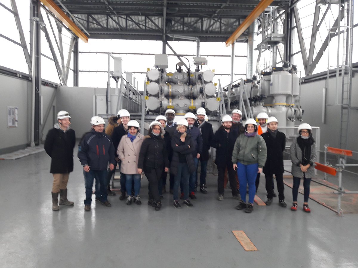 CoraboeufV's tweet photo. Comité Innovation @enedis_idf_est en visite au poste source Genitoy #innovation merci @Yannis #technicien  #AMEPS https://t.co/Szspr5jbug