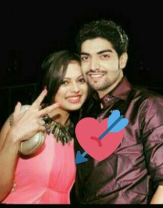 anggun_Novher's tweet photo. #GEETANTVEPS53 
@whatsonANTV @SeriesANTV 
@gurruchoudhary @drashti10 https://t.co/xkCtnbosQZ