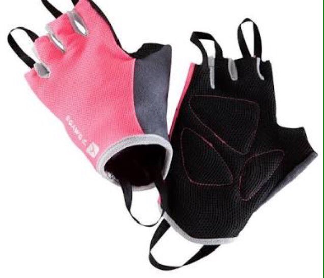 DOMYOS fitness eldiveni isteyen cici kızlar ulasabilirrr😋💕