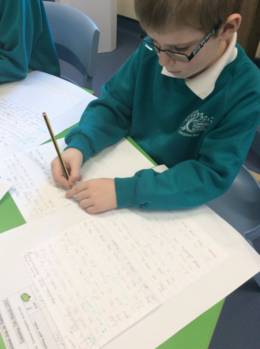 staynorHprimary's tweet photo. Deep in thought. Team Ouse have worked so hard this week whilst writing their recounts. Plan, write, edit and write. #masterywriting https://t.co/hzbEMcApbf