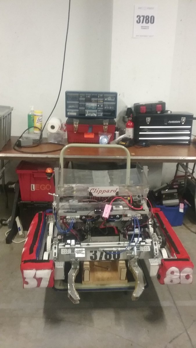 End of load in day.  Sleep well little robot #omgrobots #omgunicorns #WeAreSTEM #WeAreNE