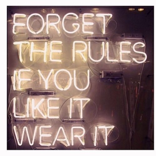 Scarf Room tweet media