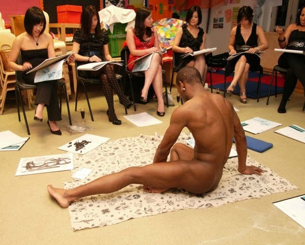 Nude life drawing in derbyshire