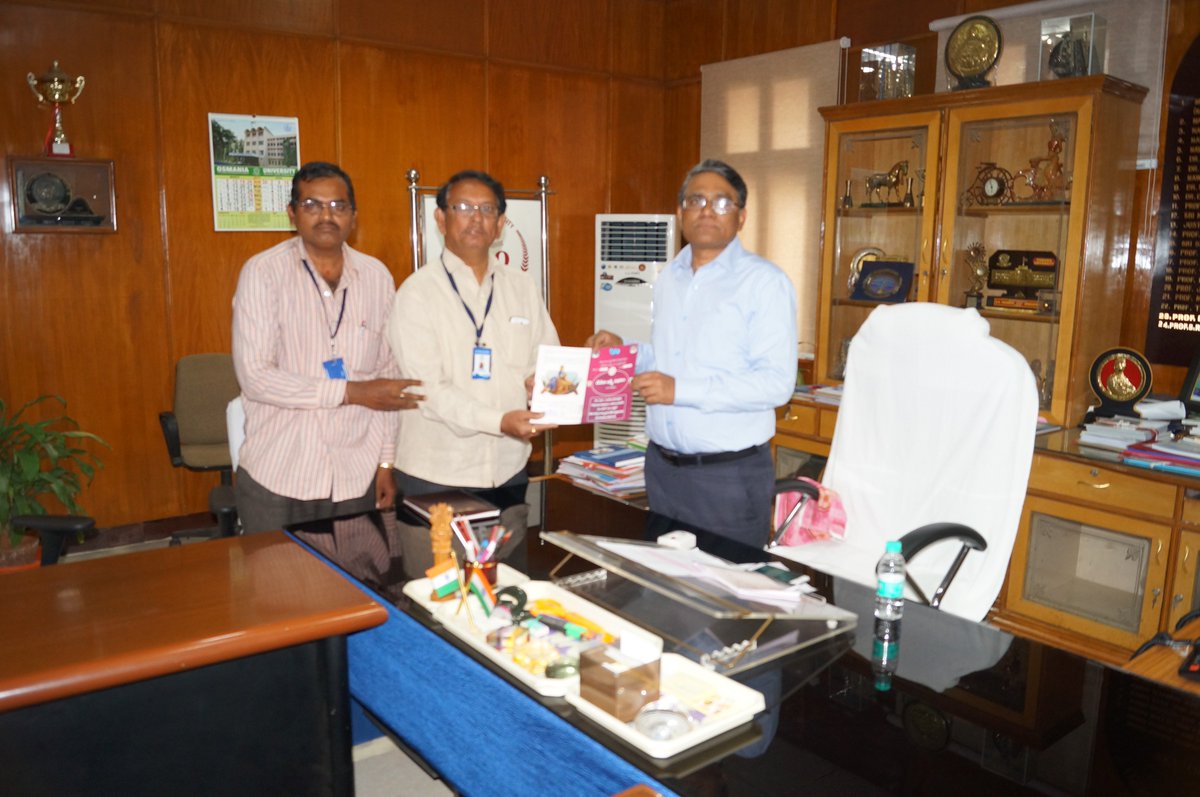 tscohandlooms's tweet photo. @OsmaniaUniHYD : Prof. S. Ramachandram Vice Chancellor, Osmania University Hyderabad has Joined in the Chenatha Lakshmi Scheme on 07.03.2017 https://t.co/5aXEIR0B0A