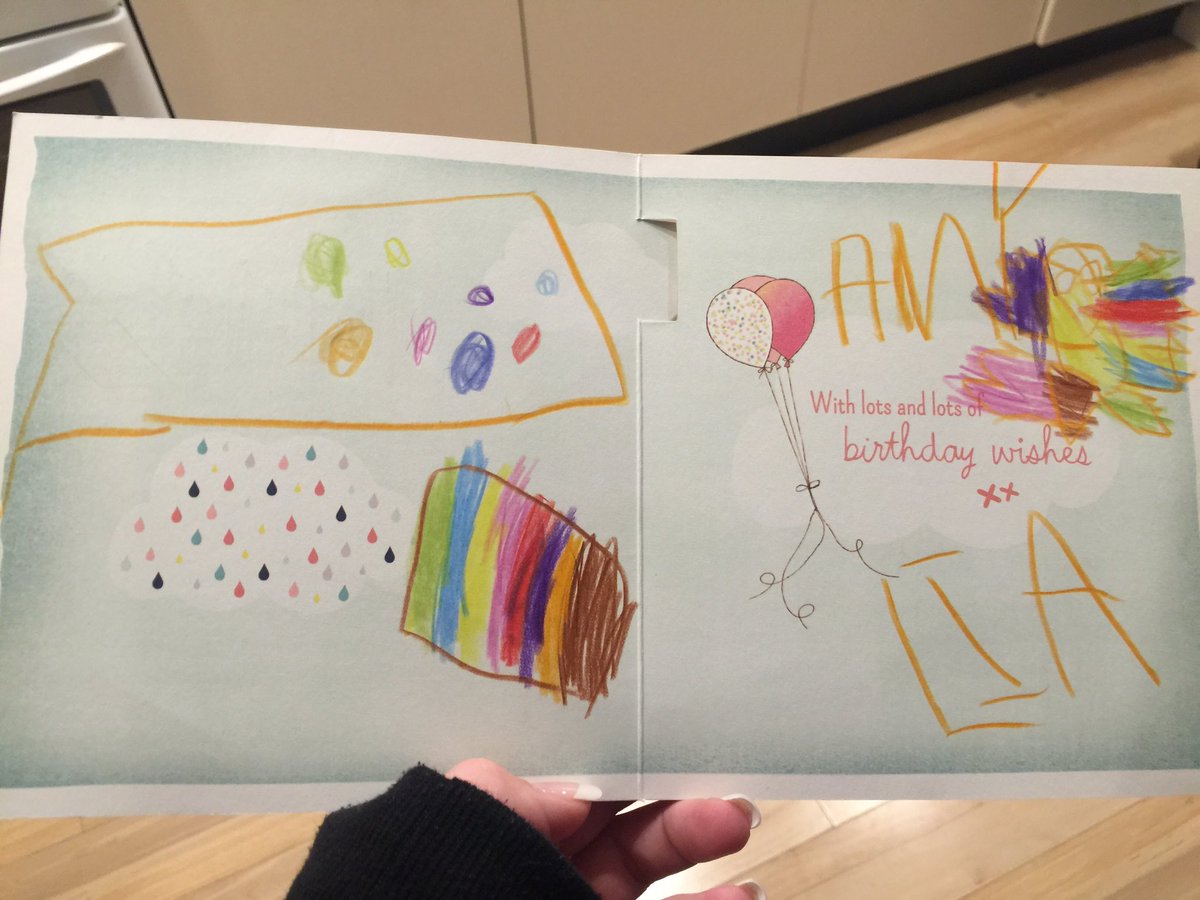 amyywebb7's tweet photo. When one of your kiddies makes you a card for your birthday, so cute !! ☺️❤️ https://t.co/GcifnuVuak