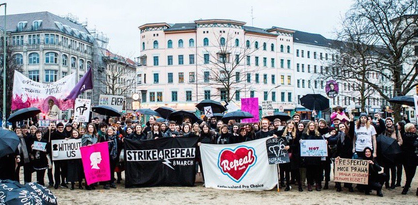 ProChoiceBerlin's tweet photo. Berlin Says Repeal! Abortion Rights in Ireland Now!
#Strike4Repeal 8.3.2017 @Strike_4_Repeal
#WeWontWait #Repealthe8th #Strike4Choice https://t.co/IjhYnsf7Uo