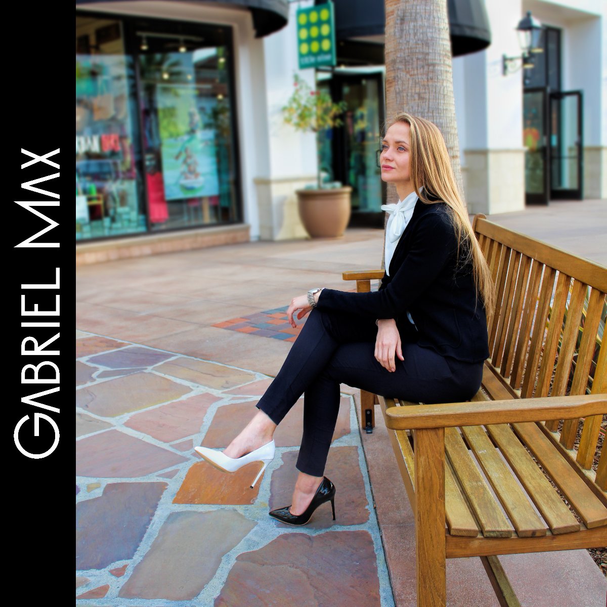 GabrielMaxOffic's tweet photo. #GabrielMax: a new revolutionary #brand!
The #design created by Gabriel Max is an elegant and refined pointed-toe #décolleté with #highheels https://t.co/VokA34uEbw