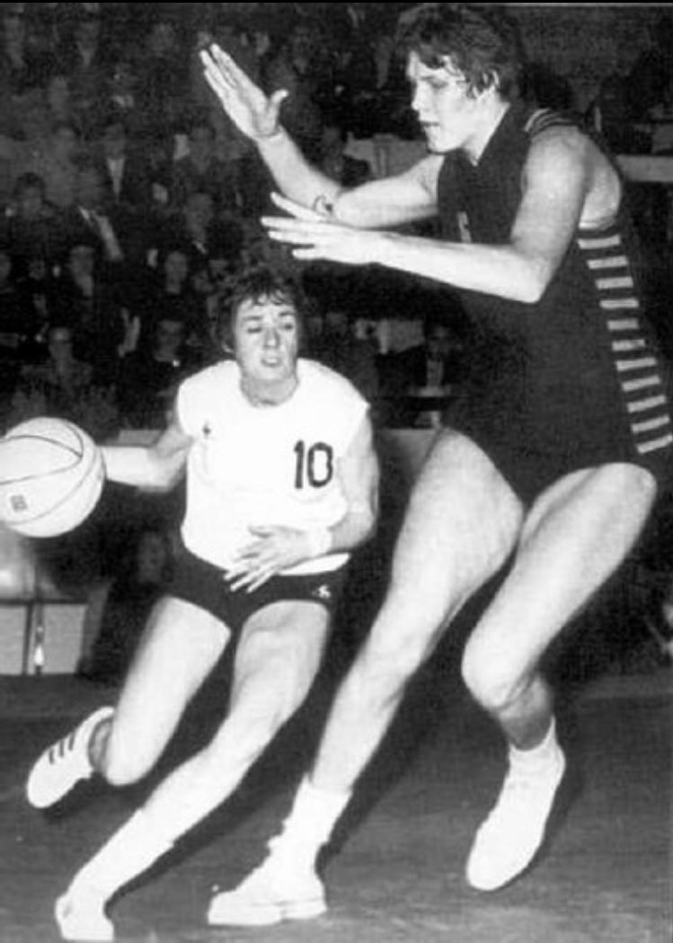 Šodien savu 65. dzimšanas dienu svin viena no visu laiku labākajām pasaules basketbolistēm- Uļjana Semjonova.