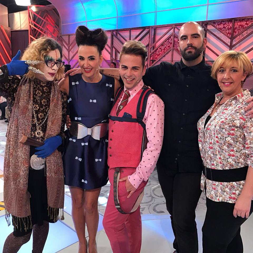 Quien se perdiera #Cambiame415 telecinco.es/cambiame/cambi… conmigo, <a href="/PLATANIAETERNUM/">PLATANIA ÆTERNUM💀👽</a> y <a href="/TonyMcputo/">أنطونيو</a> PROGRAMON <3