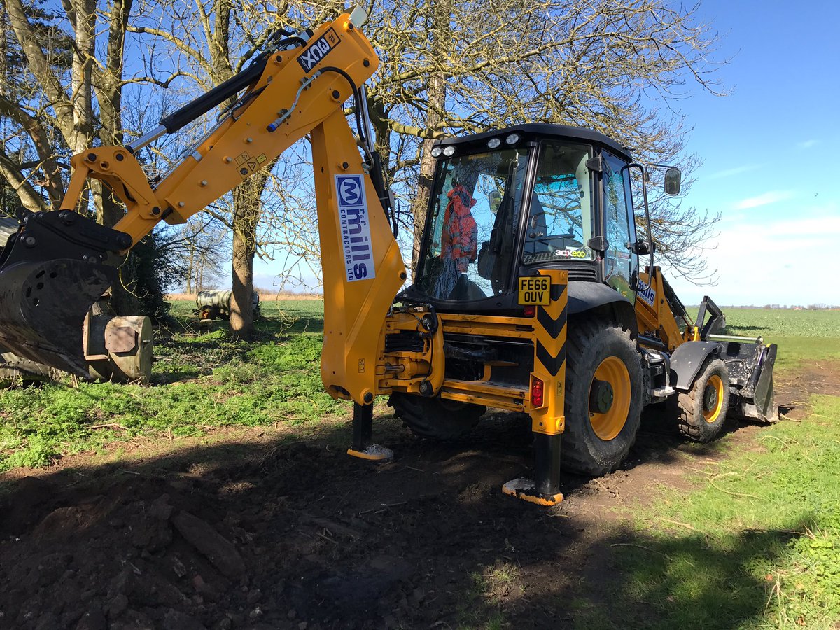 mike dean tweet media