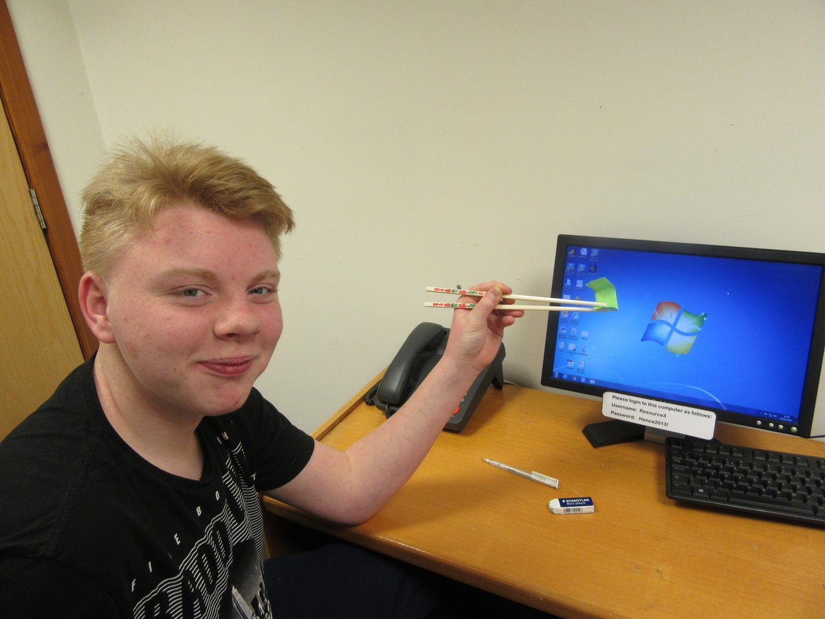 bridgeslothian's tweet photo. One of our young people has mastered using chopsticks using various learning methods #VAKtechniques #CatchTheFly #DoYouKnowHowYouLearn https://t.co/ubql8joBfn