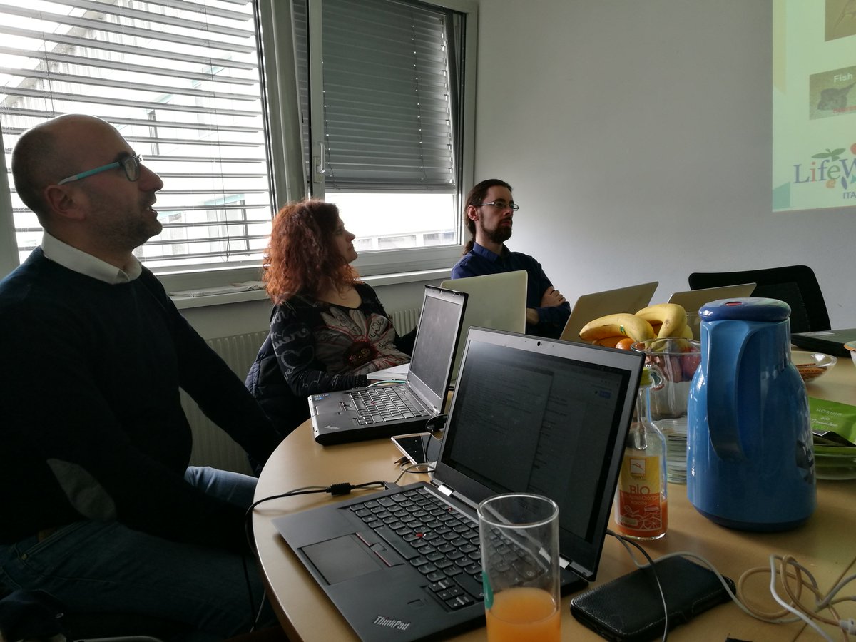 zhiming72's tweet photo. #ENVRIPLUS #Theme2 technical workshop on the site of #LTER, together with representatives from #EUFAR, #ANAEE, #ICOS, #EMBRC and #EUDAT. https://t.co/LXQF4SFOHk
