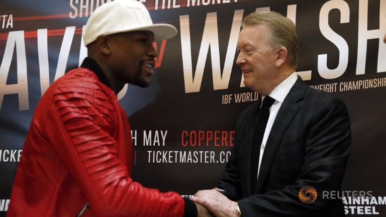 FrankWarren's tweet photo. Fantastic seeing @FloydMayweather on Tuesday in London. Looking forward to a great fight on May 20th! FW https://t.co/15N0D49tUe