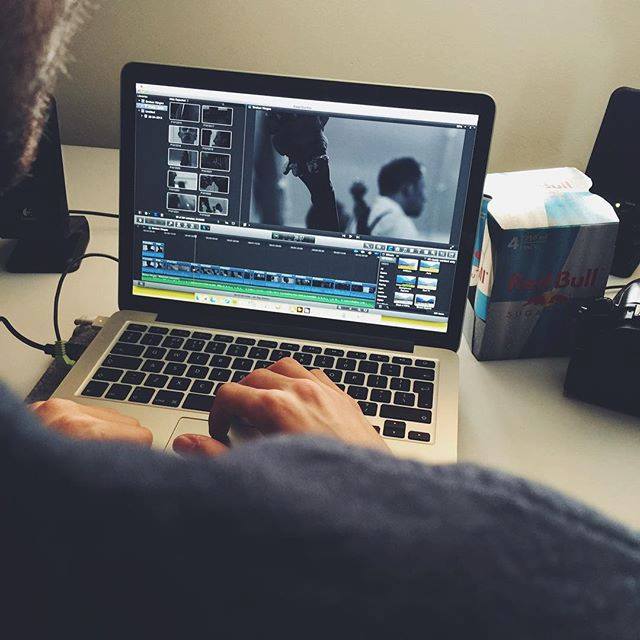 fourthpicture's tweet photo. Write
Shoot
Edit
Repeat
#FourthPicture #Editing #VideoProduction #WriteShootEditRepeat https://t.co/rlEJi3ZYxx