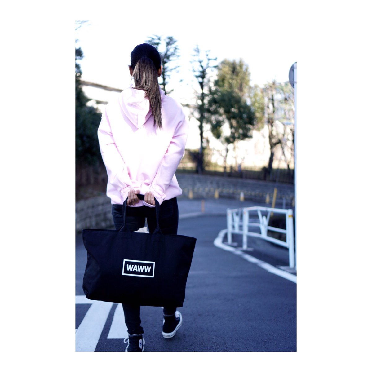 ruby_adms's tweet photo. 本日も晴天なり!!
#waww #2017springcollection #tokyostreet #fairystudent #blackanese #blasian #jafrican #instafashion https://t.co/ufSe7TeYBb