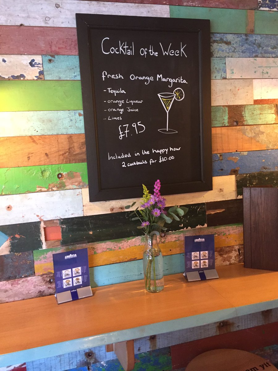 LakesCancerPals's tweet photo. Izaak from Fodder in Windermere. 

"You've done a truly amazing job of our flowers, they really brighten Fodder up"

Wonderful ambience. https://t.co/D2lJAXWnMr