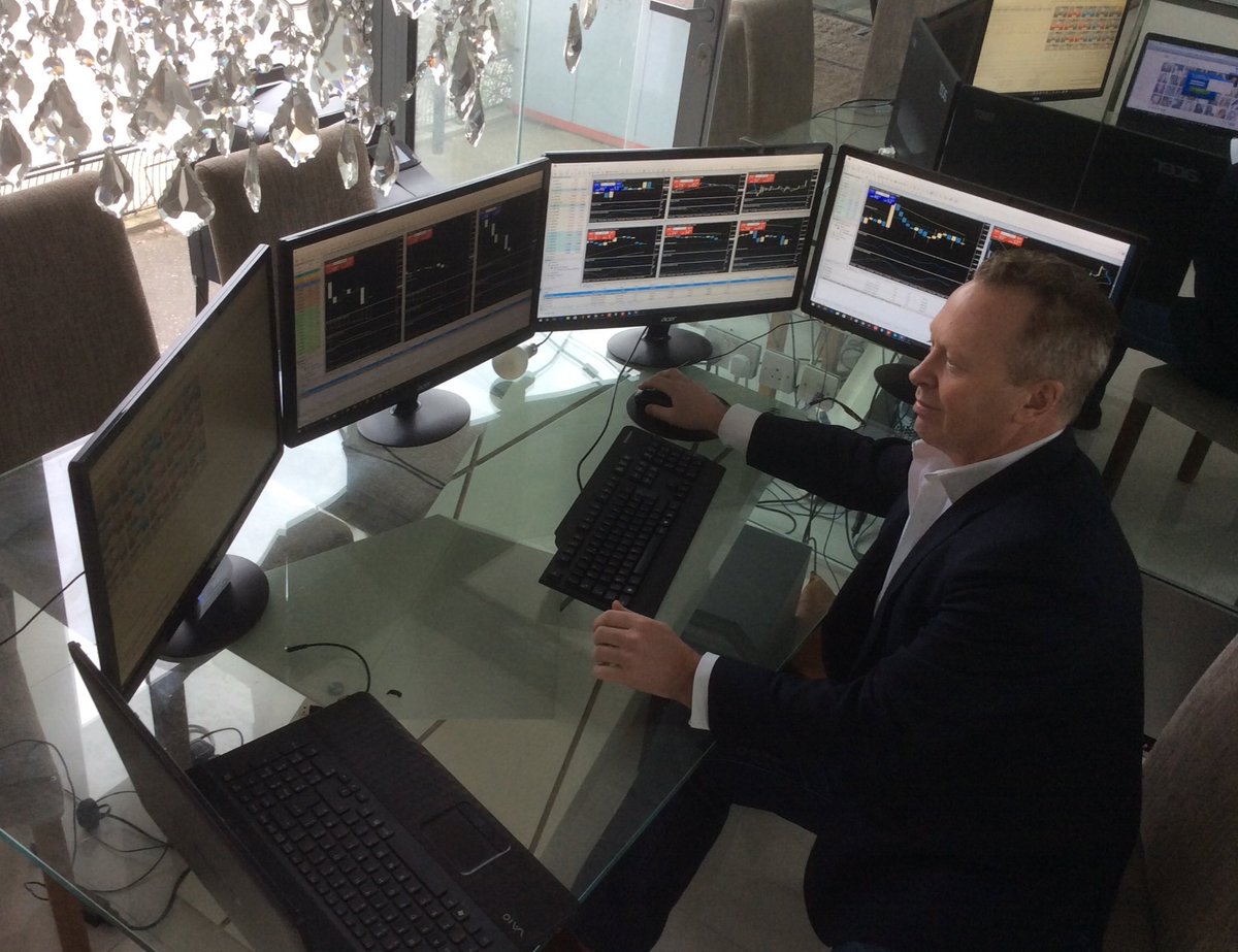 live_bentley's tweet photo. One place left working with Paul Bentley side by side trading a prop account. Get in touch!  #trading #fx #propaccount #learntotrade https://t.co/DoIqUBnwrI