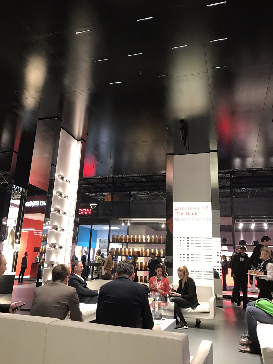 darc_media_MD's tweet photo. The @iGuzzini #BladeTour continues at #euroshop2017 lighting the stand's seating area with ease https://t.co/sdlJszRQxT