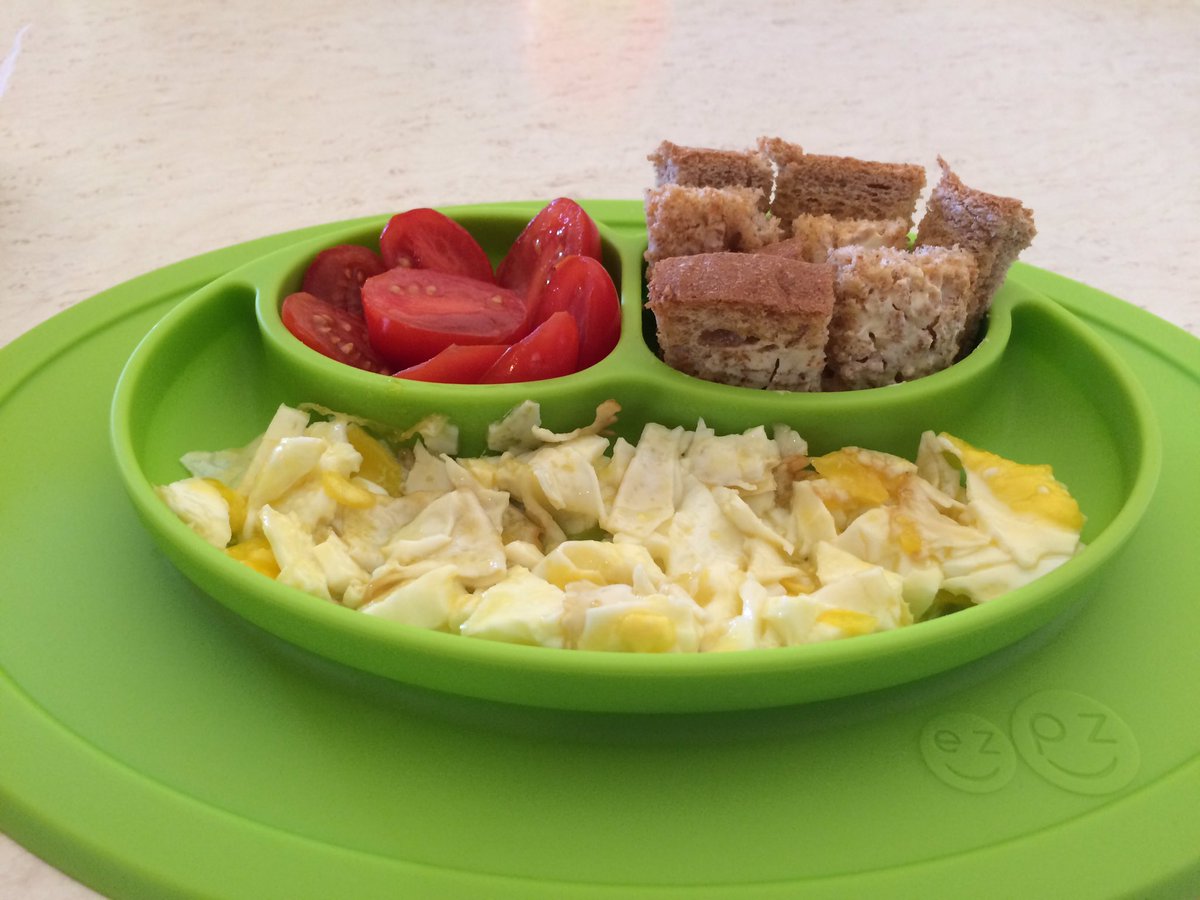 chapo7307's tweet photo. @GordonRamsay my kids breakfast roastable https://t.co/LvP0CV6O4v