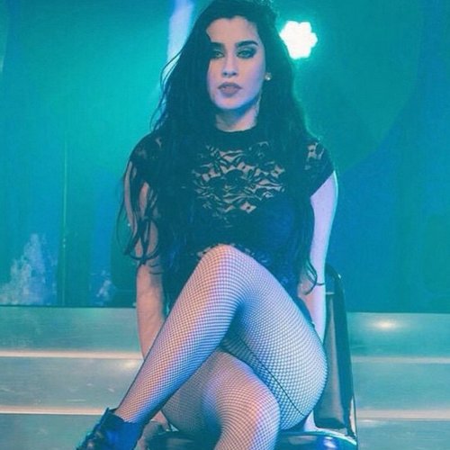 5h_throwback's tweet photo. ATlanataaaaaa so excited for tonight😘😘#TheReflectionTour (via laurenjauregui on IG) March 9th 2015. https://t.co/bhtXg6oJJh