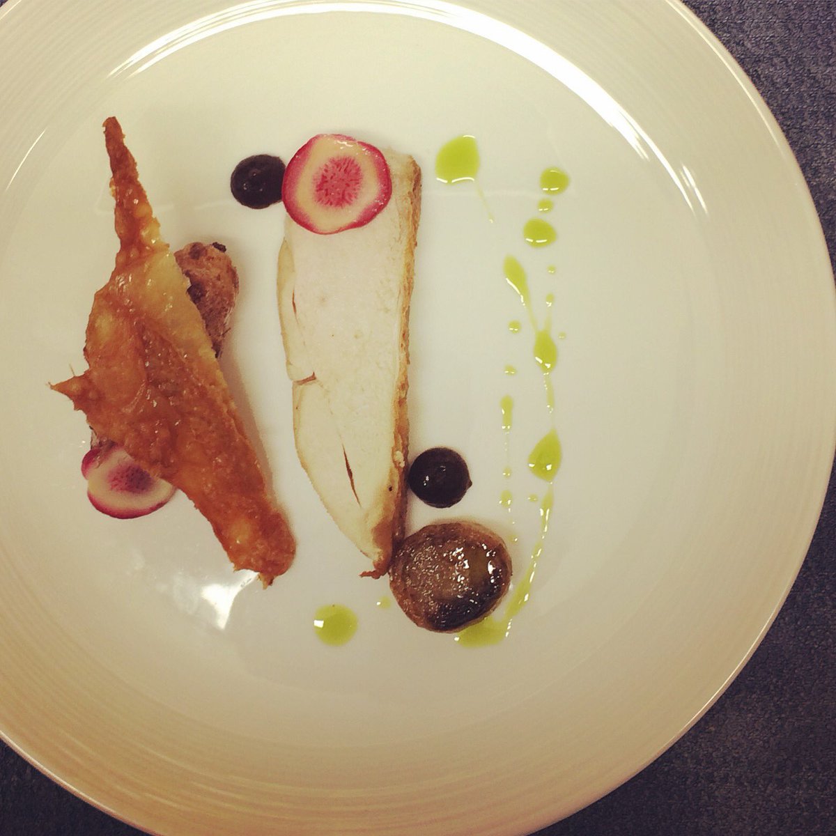 StuWaterston's tweet photo. New starter at #windlestraw. Roast chicken, prune and port purée, oca and chicken skin https://t.co/CcpHxrWlyf