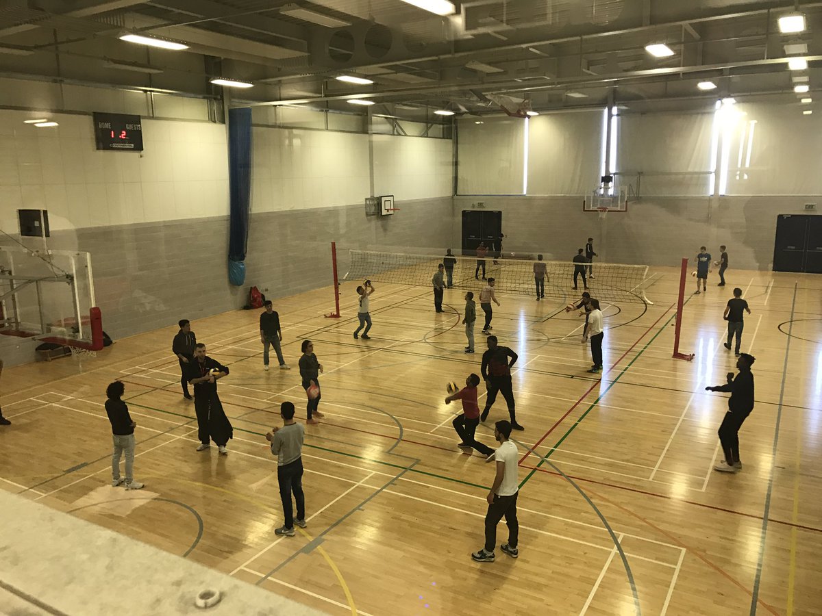 OakExtra's tweet photo. #volleyball is busy today at #ActiveOaklands  @sportinherts https://t.co/7JGa59eXom