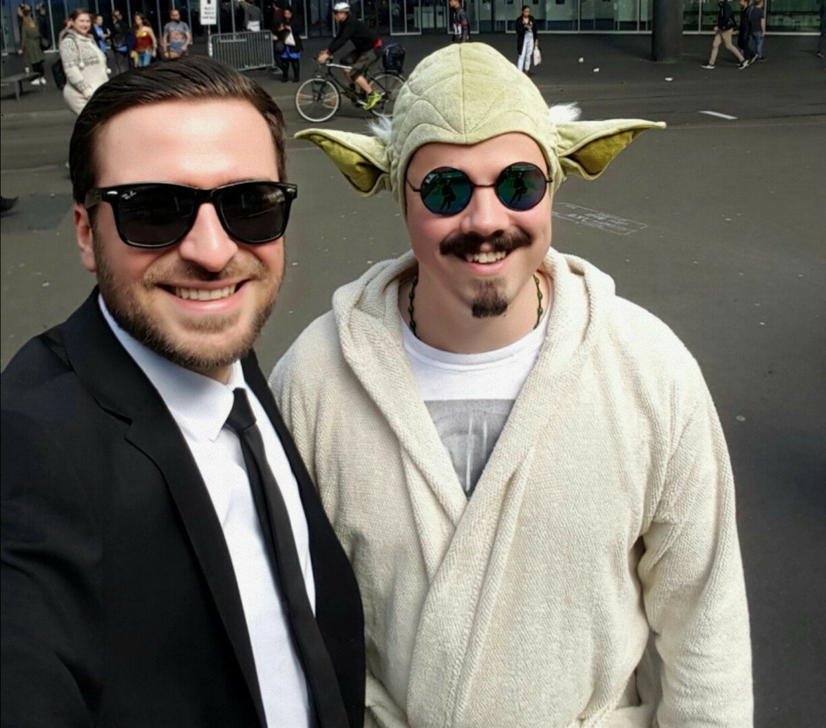 ZippyH666's tweet photo. Tortuguillas de verdad estoy tan emocionada/o por el cosplay. En mi ultimo vídeo pudisteis ver de que era https://t.co/vbJcaTeZWh