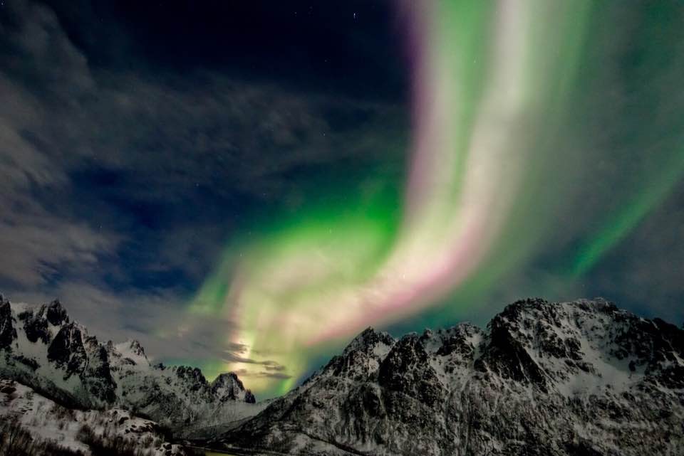 itec_as's tweet photo. Servicesjef Ole Pavljuk har vært på kundebesøk i Nord-Norge og tok disse fantastiske bildene! #nordlys https://t.co/hggGlVCDTt
