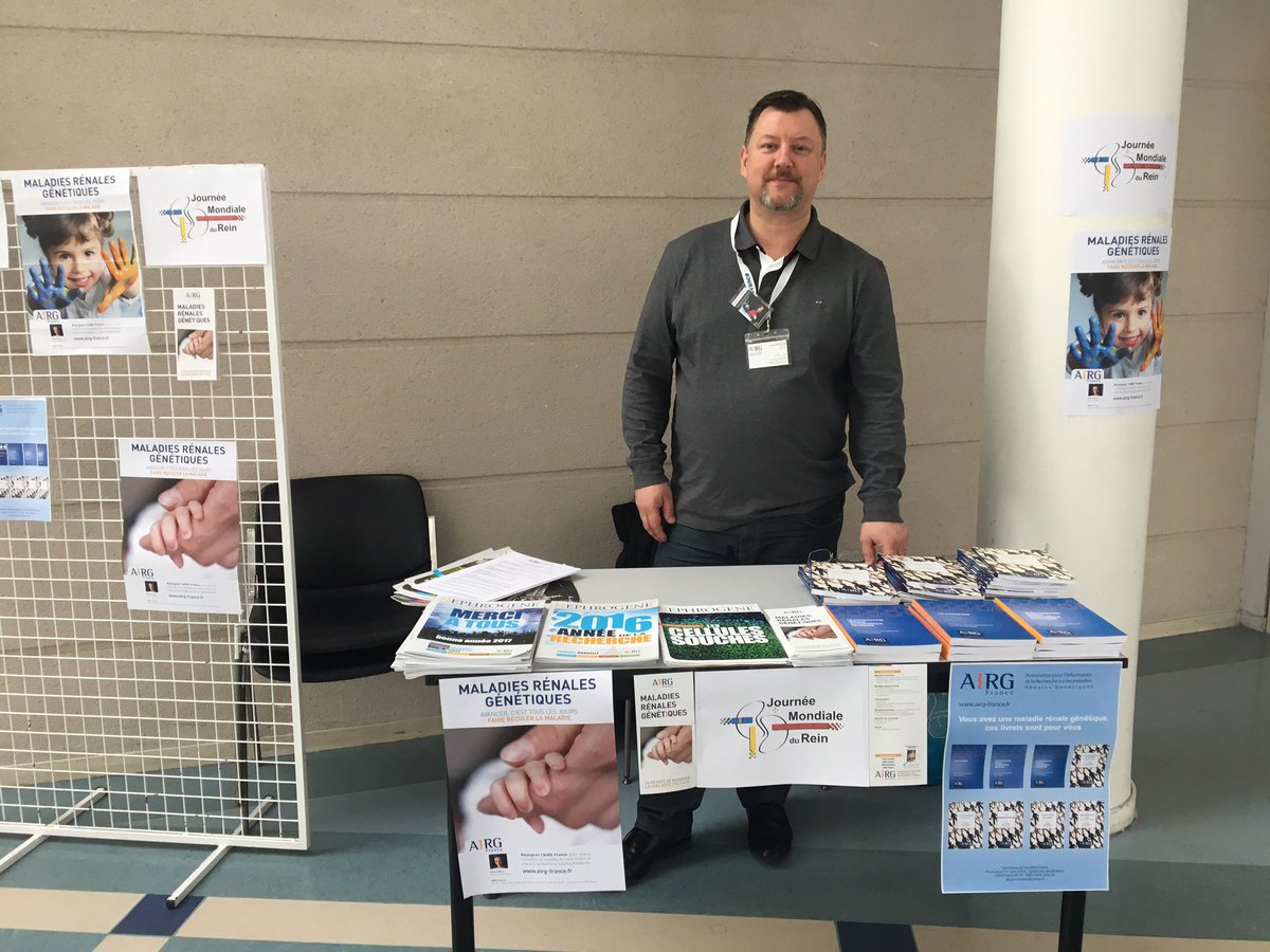 ShuaFrance's tweet photo. #worldkidneyday l' AIRG-France présente au @CHRU_Lille https://t.co/AjPkiU2hye