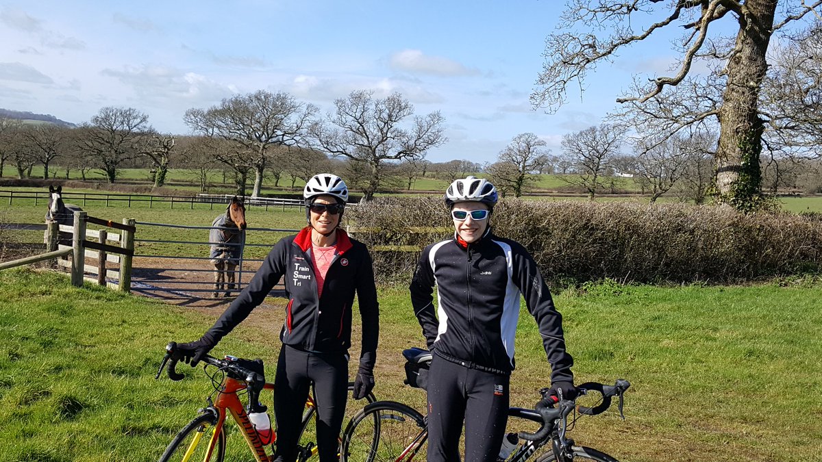 train_smart_tri's tweet photo. Finally a ride in the sunshine! Fab ride out  with two of @train_smart_tri athletes today. We even crossed the border into Somerset! https://t.co/VWJcwAIX95
