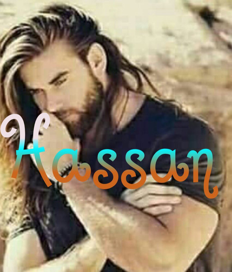 انت بعقلي
#عيناك_تسرقني 
اقتحمت مشاعري
سكنت نبضاتي
وذاكرتي
تحادثني في ليلي ونهاري
اسرح في خيالي
ومابين الضلوع يمزقه الحنين
#حسن_الظالمي