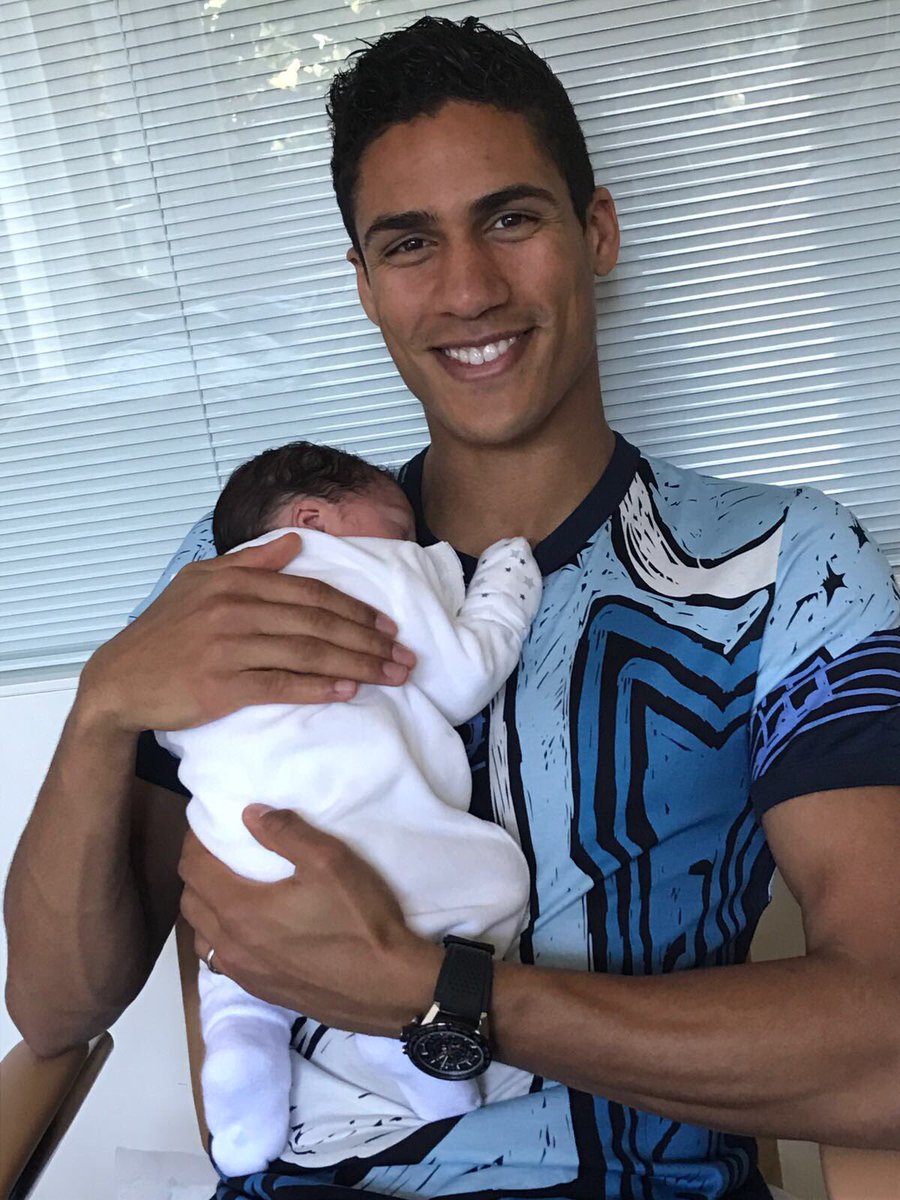 raphaelvarane's tweet image. Mon fils ❤️ 09/03/2017