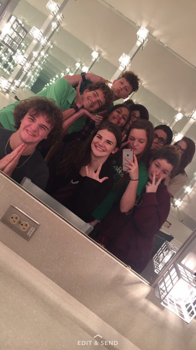 kaleighhhhh_'s tweet image. so ready to kill it today with my favorite theatre enthusiasts.🎭💙 #OAP2017 #TheBadSeed