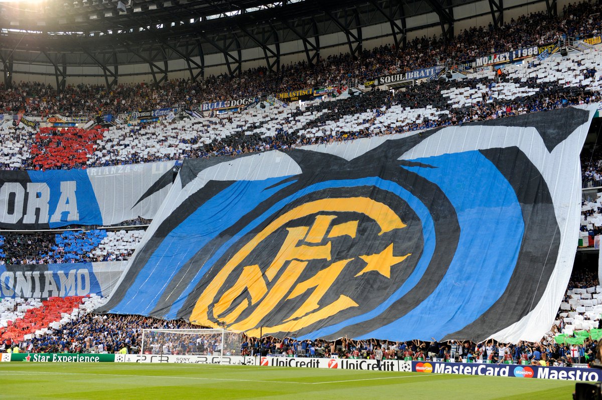 UEFAcom_de's tweet image. Happy Birthday, @Inter 🎁🎂🎉🎊🎈🏆⚽️ #Inter109