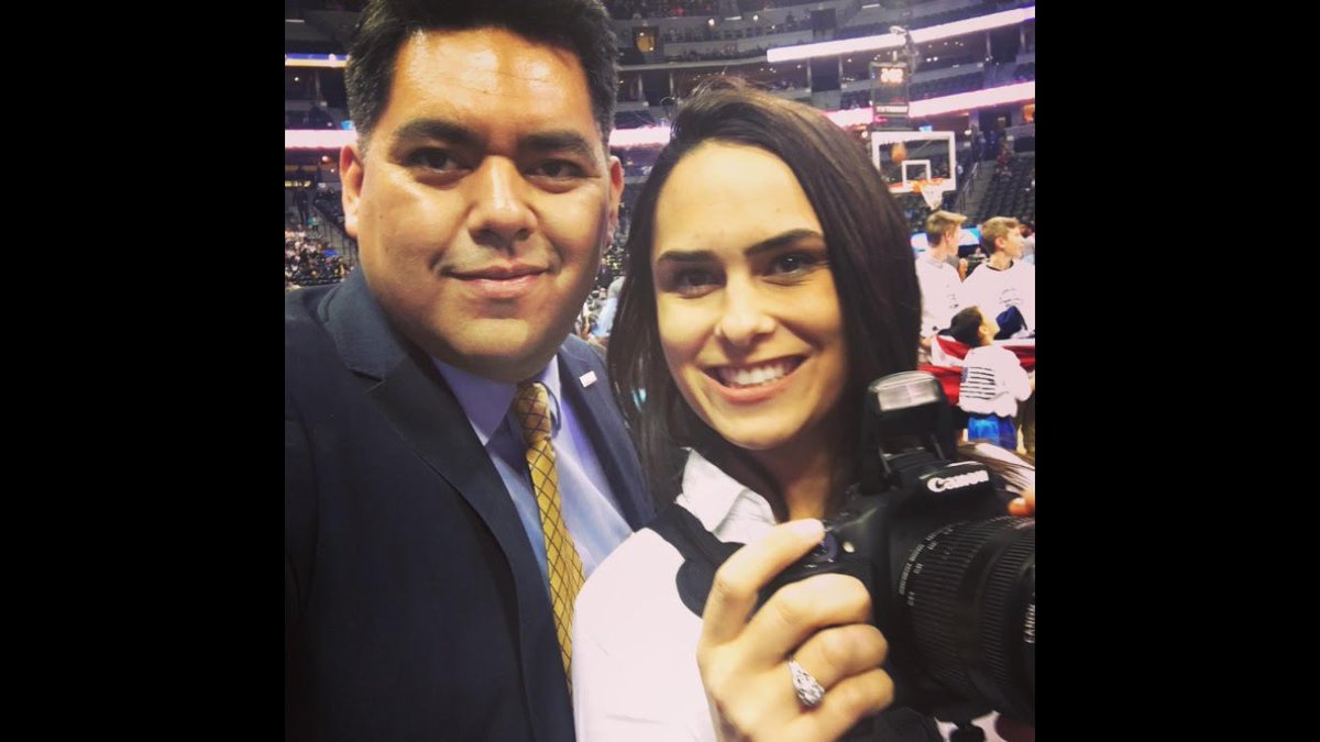 HispanicDenver's tweet image. Taking court side pictures of @HispanicDenver at #nocheenebea @nuggets