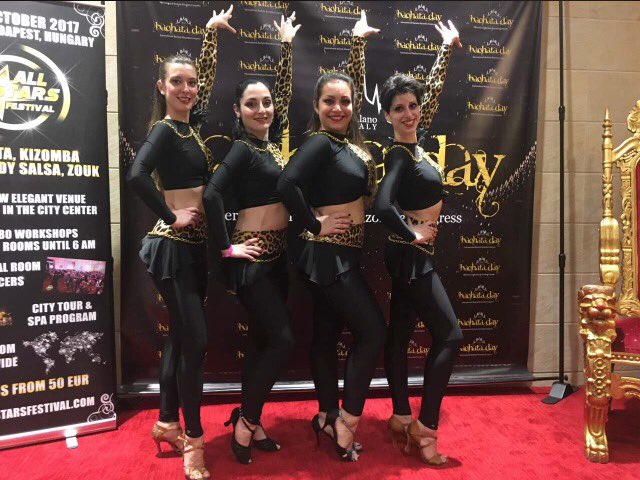 ChiarinaBart's tweet photo. 💃🏻🐆World Team Project Desirée Ladies Firenze 🐆💃🏻 #desireeladies #worldteamproject #danielydesiree #florencia #firenze #bachataday #Milano https://t.co/zvXWjVfkhe