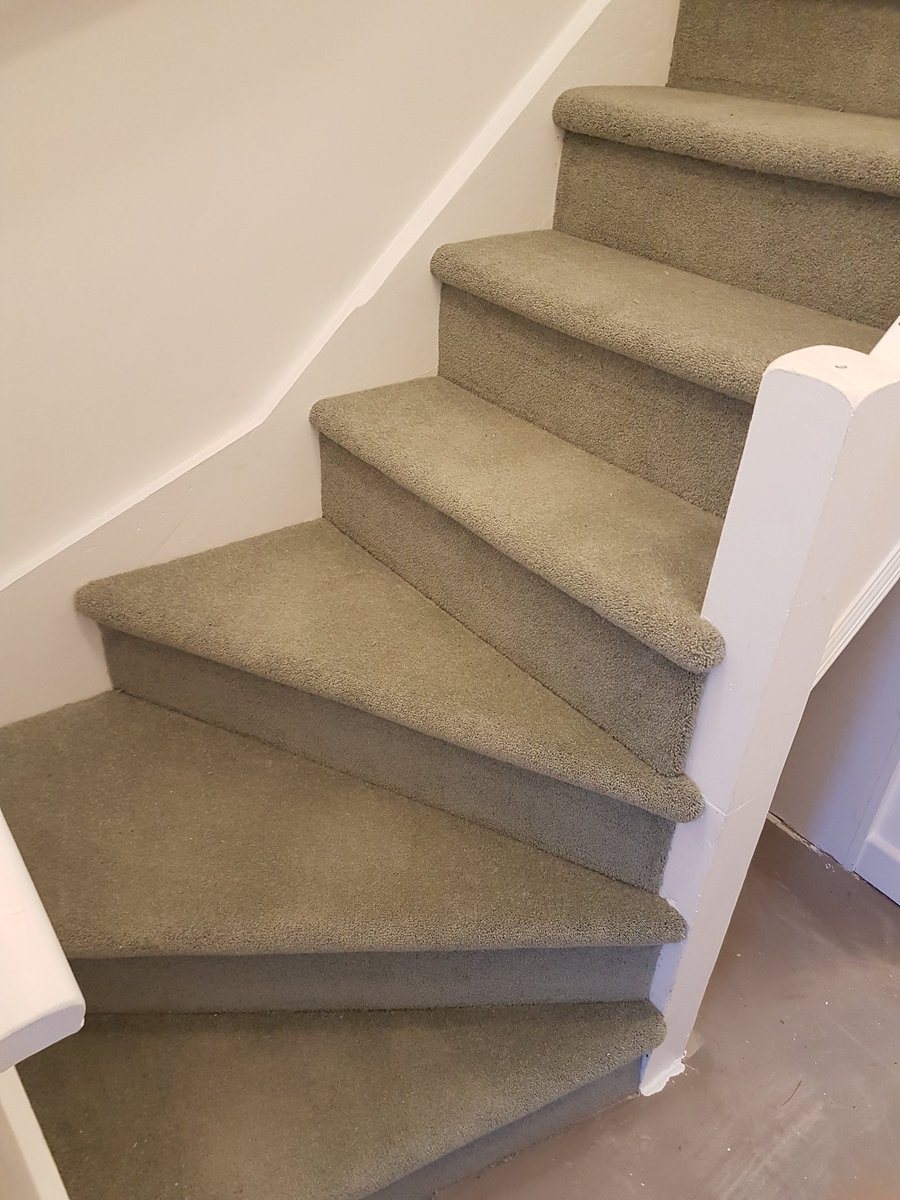 WATS29's tweet photo. @CormarCarpets Home Counties 50oz plains fitted upolstered style for elderly couple wanting more foot space. #qualityfitting #woolcarpets https://t.co/738fHz0y2p
