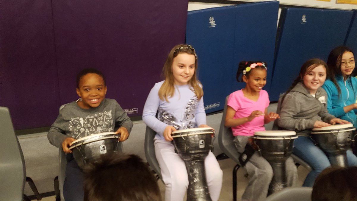 Ms. Lenart tweet media