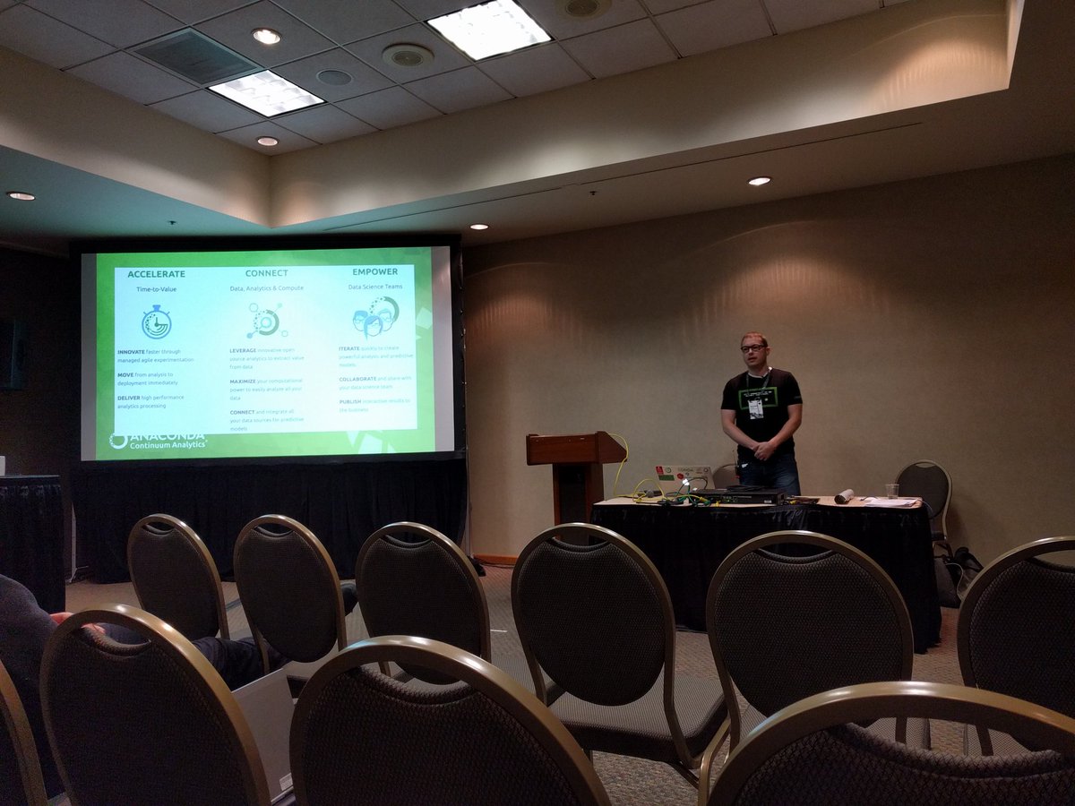 CalumMButler's tweet photo. Enjoying a fantastic introduction to continuum analytics open source projects by @brendancol  #devsummit https://t.co/3xHoPR9EGY