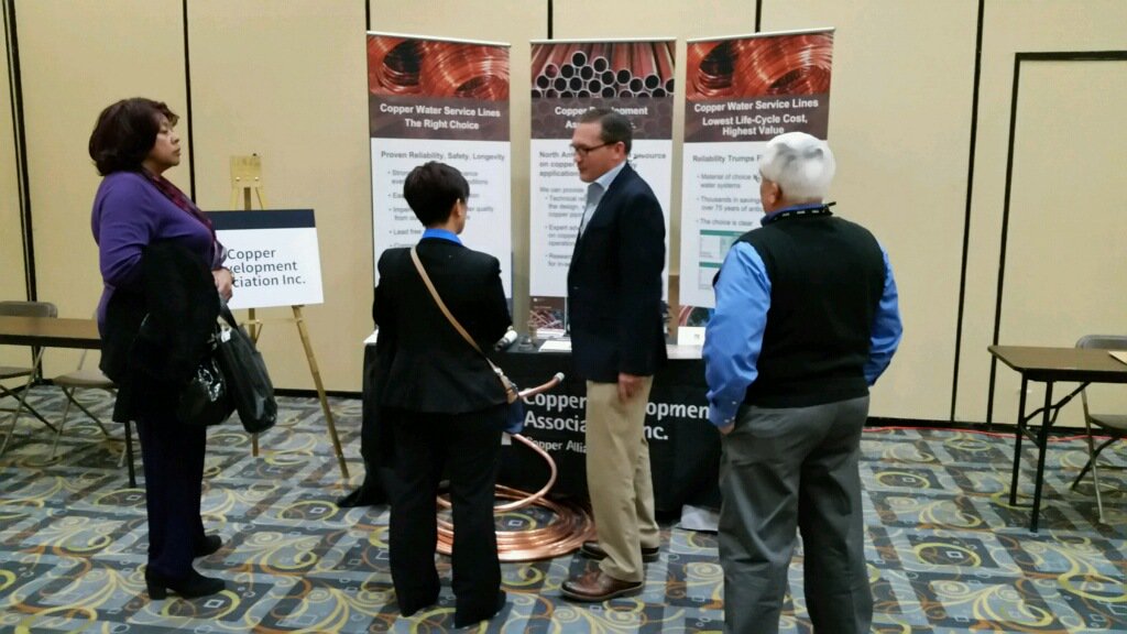 ica_copper's tweet photo. Flint residents ask about copper pipe at start of the Water Infrastructure 101 workshop #MIinfrastructure @MichiganDEQ #FlintLivesMatter https://t.co/hkQHY378V3