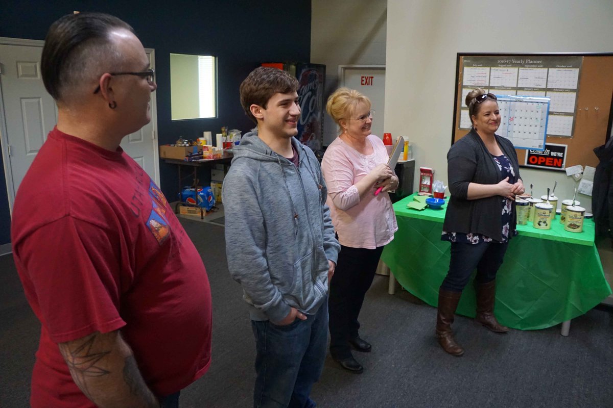 reactgames's tweet image. We celebrated March birthdays and employees of the month. But the real highlight was the ice cream party! Yay, sweets!