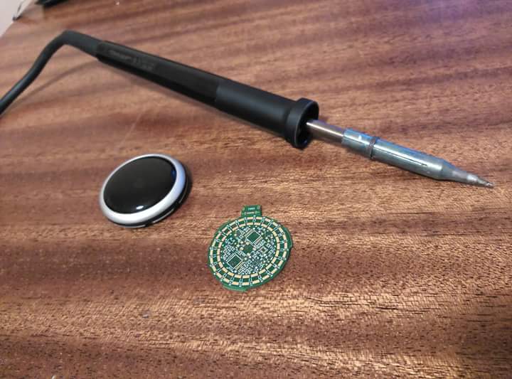 onomoofficial's tweet photo. @JoachimRonning We have created the real-life Jack Sparrow compass !! Maybe we can collaborate to the preview of the new film :) https://t.co/T5mFrM8FPD