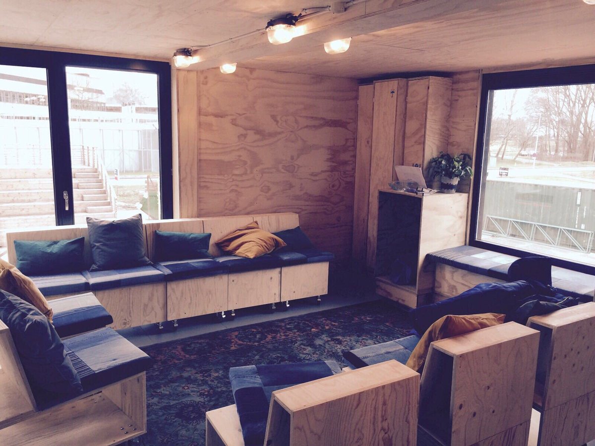 Start_upVillage's tweet photo. Hacking Innovation! Innolab designed by stylist Michiel @studio_mind &amp; Eva https://t.co/qahf4za6ew 4 @InfoSupportNV https://t.co/XCrXli1Z7H