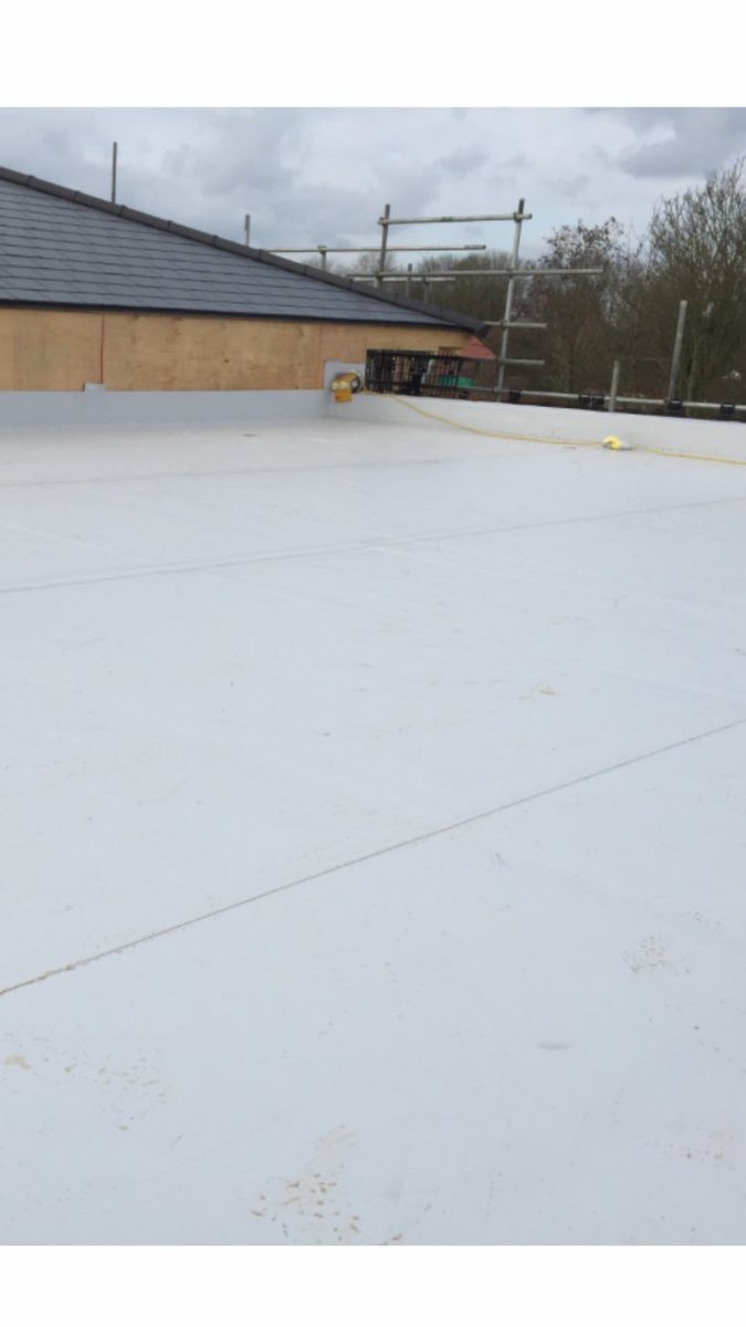 mattnaylor74's tweet photo. @SikaTrocal here's another spray applied installation we were asked to trial @KANDS10 #flataspancake https://t.co/Bwx6LHplsP