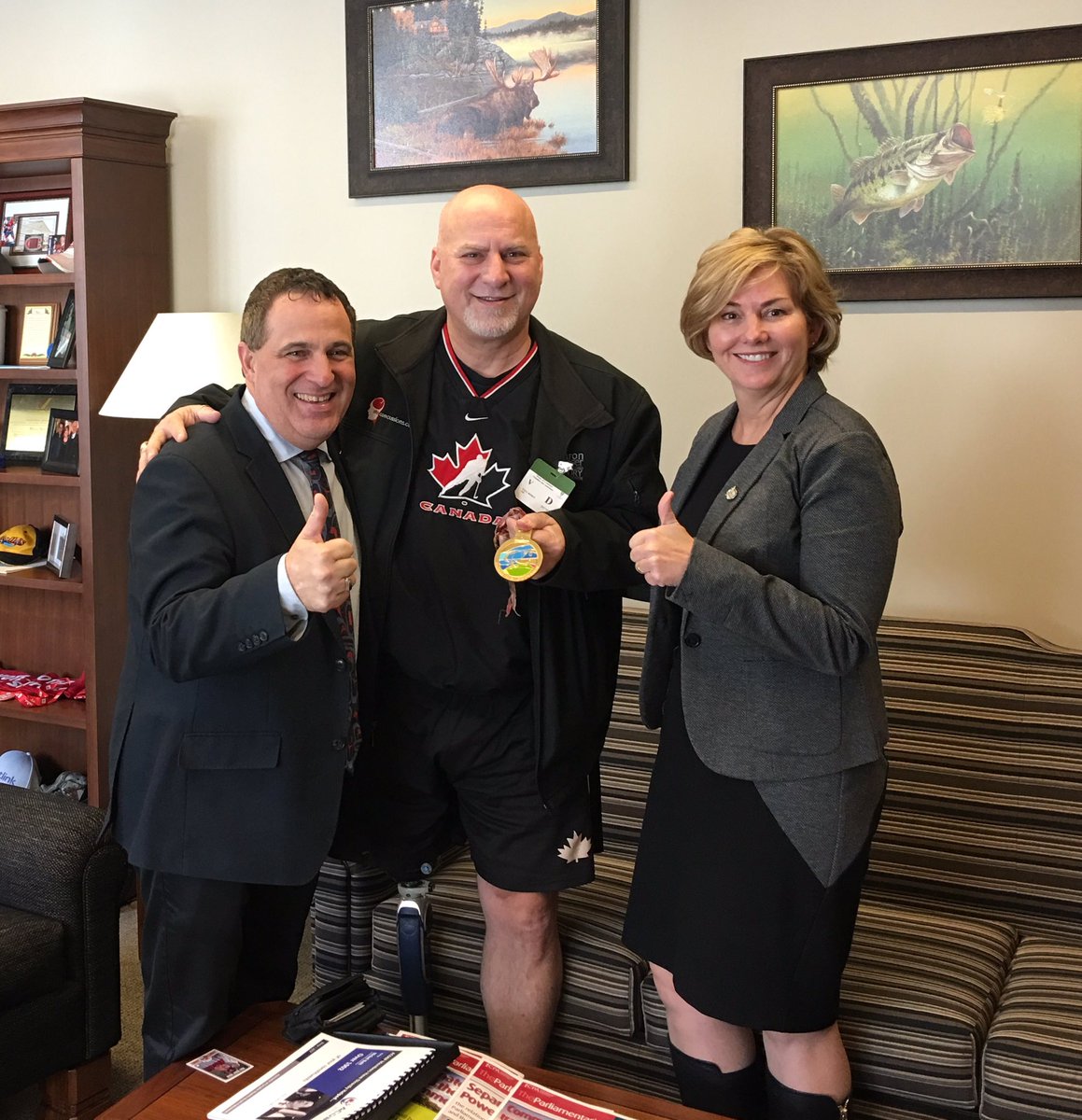 KarenLudwigNB's tweet image. Grt 2 meet @rosen57 goalie for #TeamCanada, winning Canada's 1st gold medal in sledge hockey at the 2006 Paralymic games! @MarcSerreMP